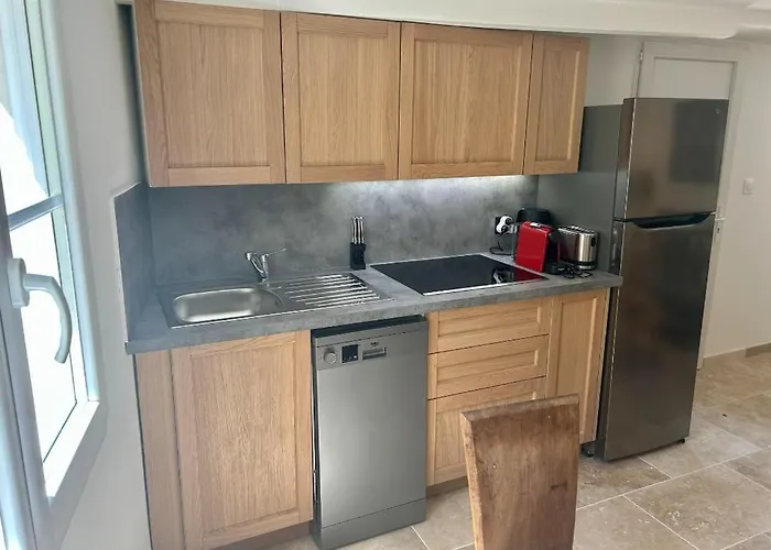 Apartment Pres De La Place Des Lices *