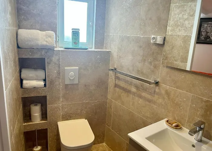 Apartment Pres De La Place Des Lices *